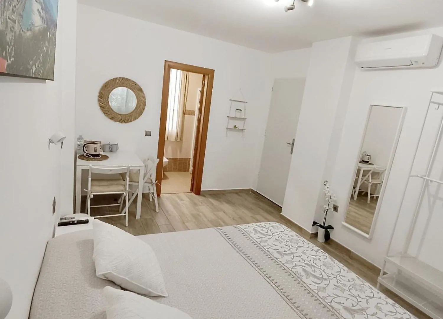 Habitacion Independiente Cerca Del Mar Malaga 0*,
